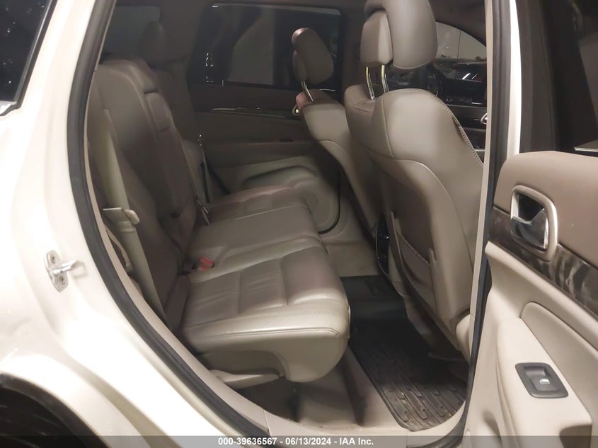 2011 Jeep Grand Cherokee Laredo VIN: 1J4RR4GG3BC738149 Lot: 39636567