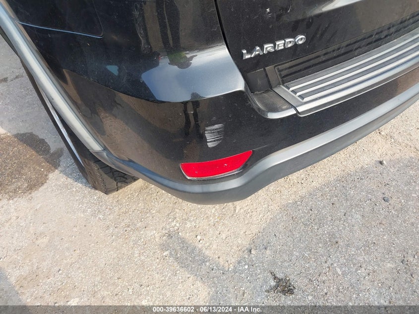 2012 Jeep Grand Cherokee Laredo VIN: 1C4RJEAG1CC210221 Lot: 39636602