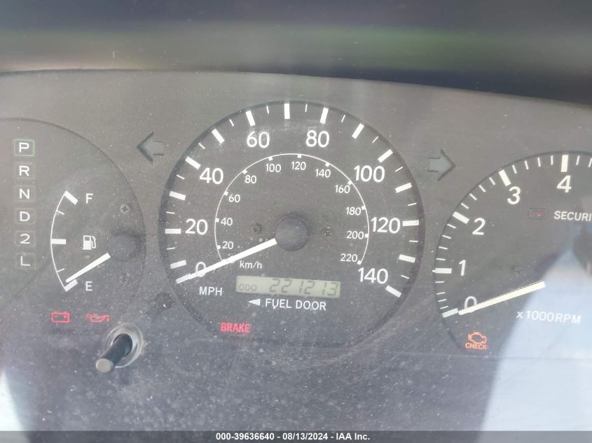 2000 Toyota Camry Xle V6 VIN: 4T1BF28K5YU092635 Lot: 39636640