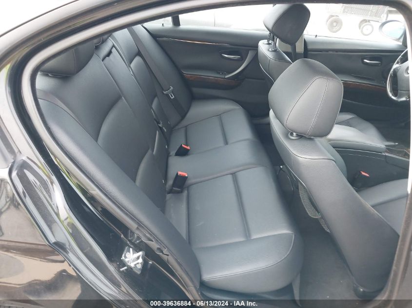 2007 BMW 328I VIN: WBAVA33537KX73438 Lot: 39636884