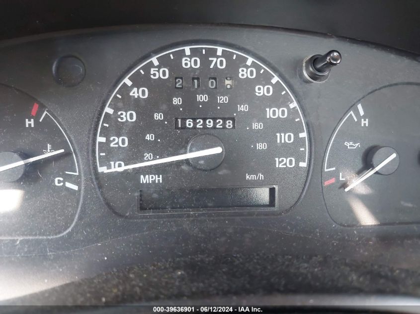 1999 Ford Ranger Xl/Xlt VIN: 1FTYR14C5XTB05886 Lot: 39636901