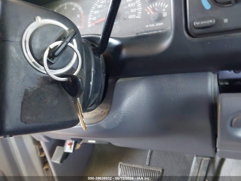 2001 Dodge Ram 1500 St VIN: 3B7HC13Z91G220261 Lot: 39636932