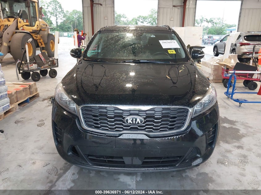 2020 Kia Sorento 3.3L S VIN: 5XYPG4A57LG695913 Lot: 39636971