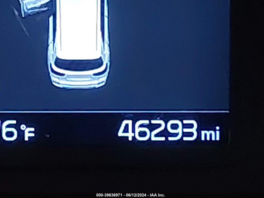 2020 Kia Sorento 3.3L S VIN: 5XYPG4A57LG695913 Lot: 39636971