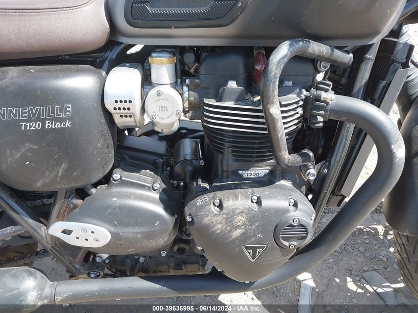 2024 TRIUMPH MOTORCYCLE BONNEVILLE T120/BLACK - SMTD40HL1RTBS6324