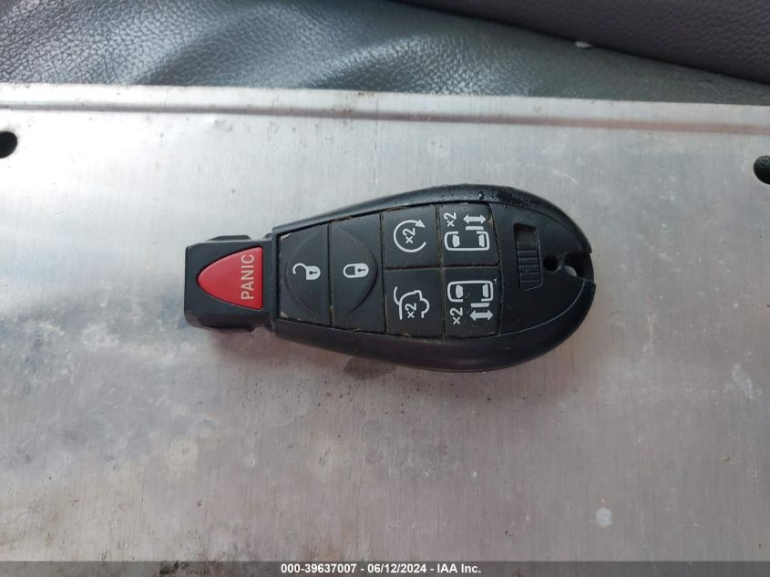 2010 Chrysler Town & Country Touring VIN: 2A4RR5D10AR153279 Lot: 39637007