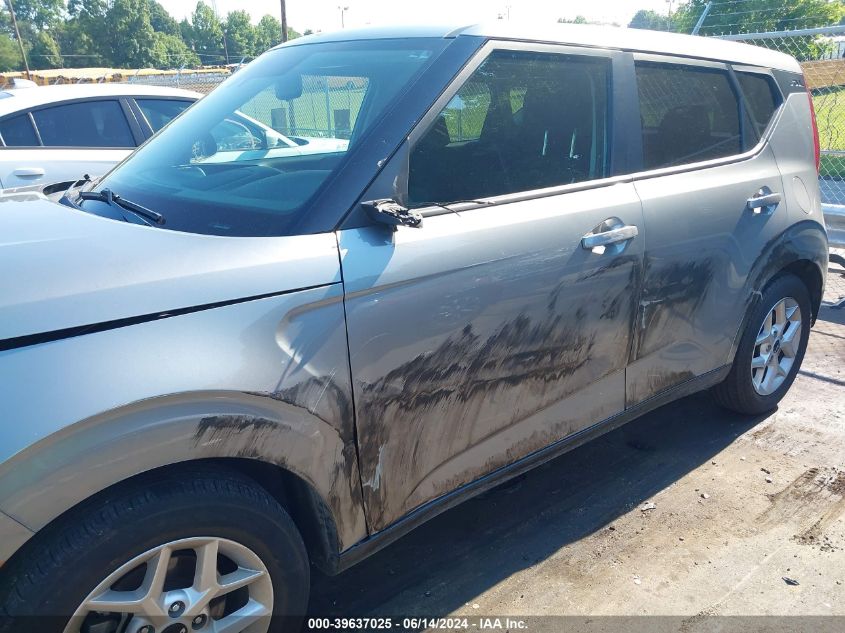 2022 Kia Soul Lx VIN: KNDJ23AU1N7833497 Lot: 39637025