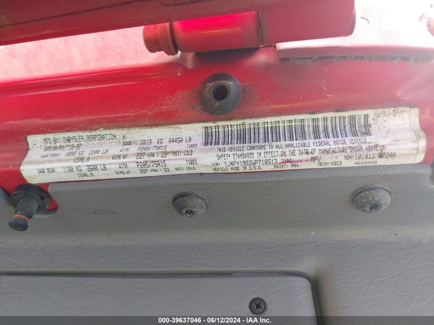 1998 Jeep Wrangler Sport VIN: 1J4FY19S2WP718513 Lot: 39637046