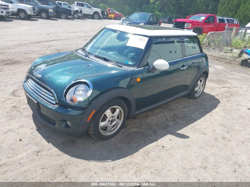 WMWMF33579TU75243 | 2009 MINI COOPER