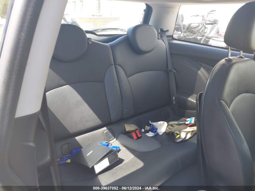 2009 Mini Cooper VIN: WMWMF33579TU75243 Lot: 39637052