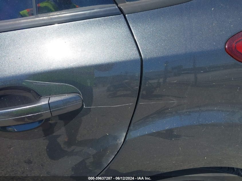 2017 Ford Focus St VIN: 1FADP3L9XHL270393 Lot: 39637287