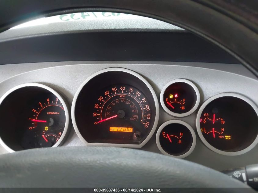 2008 Toyota Tundra Sr5 5.7L V8 VIN: 5TFRV541X8X061576 Lot: 39637435