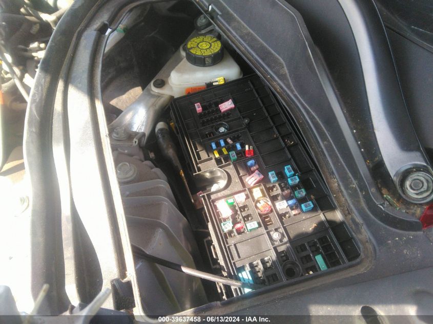 2022 Ford Explorer Xlt VIN: 1FMSK8DH2NGC01779 Lot: 39637458