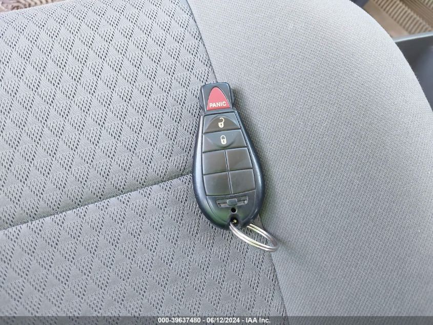 2008 Chrysler Town & Country Lx VIN: 2A8HR44H98R621201 Lot: 39637480