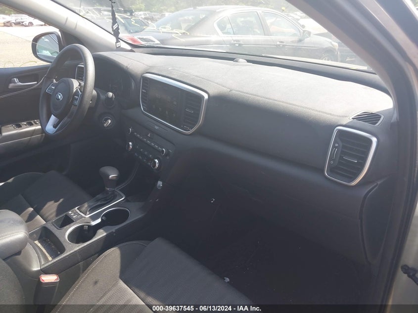 VIN KNDPMCACXL7673841 2020 KIA SPORTAGE LX