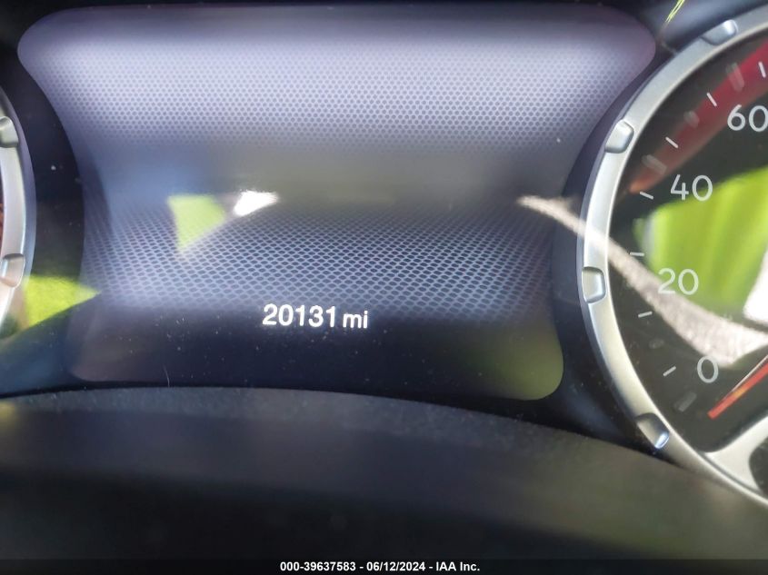 2022 Jeep Renegade Limited 4X4 VIN: ZACNJDD11NPN58354 Lot: 39637583