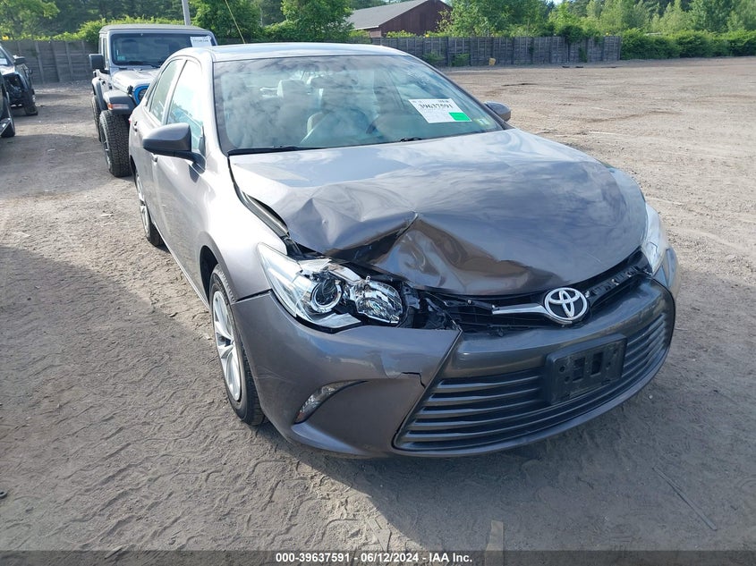 2015 Toyota Camry Le VIN: 4T4BF1FK5FR469481 Lot: 39637591