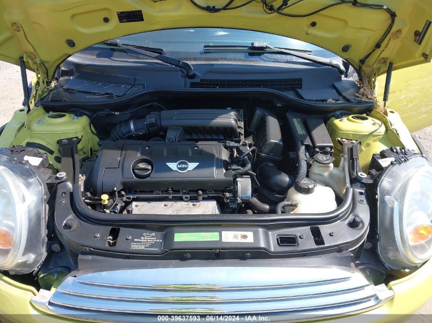 2010 Mini Cooper VIN: WMWMF3C51ATZ63253 Lot: 39637593