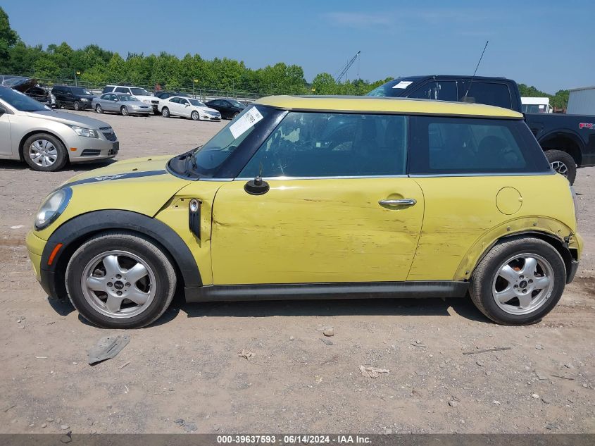 2010 Mini Cooper VIN: WMWMF3C51ATZ63253 Lot: 39637593