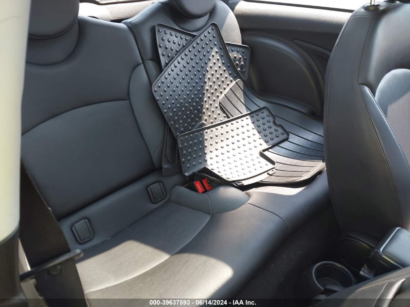 2010 Mini Cooper VIN: WMWMF3C51ATZ63253 Lot: 39637593