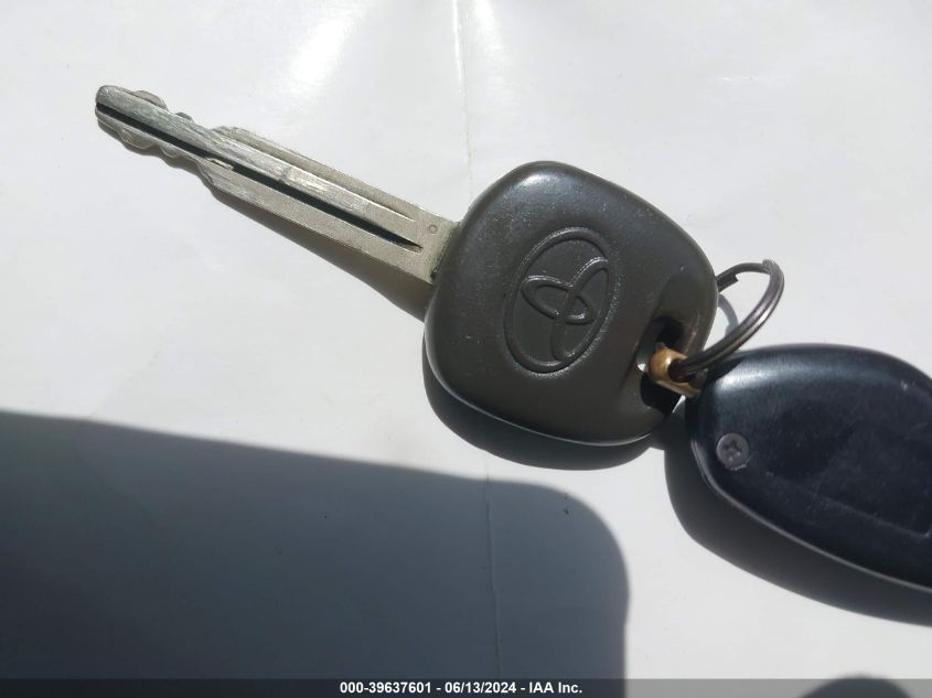 2005 Toyota Highlander V6 VIN: JTEEP21A750109515 Lot: 39637601