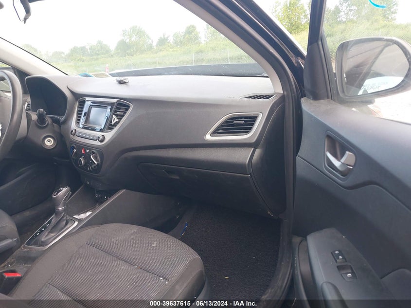 2019 HYUNDAI ACCENT SE - 3KPC24A39KE079685