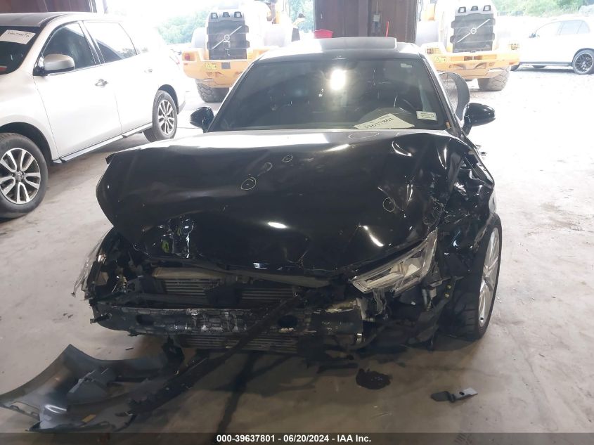 2018 Audi A4 Premium Plus VIN: WAUENAF48JA121309 Lot: 39637801