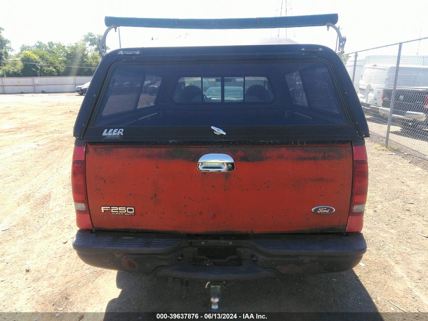 2003 Ford F-250 VIN: 3FTNF20LX3MB31111 Lot: 39637876