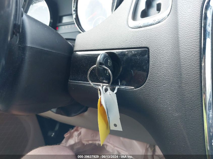 2018 Dodge Grand Caravan Sxt VIN: 2C4RDGCG7JR264708 Lot: 39637929