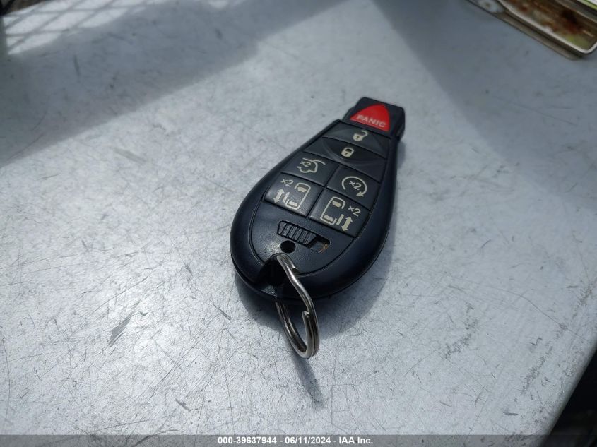 2013 Dodge Grand Caravan Crew VIN: 2C4RDGDG6DR587537 Lot: 39637944