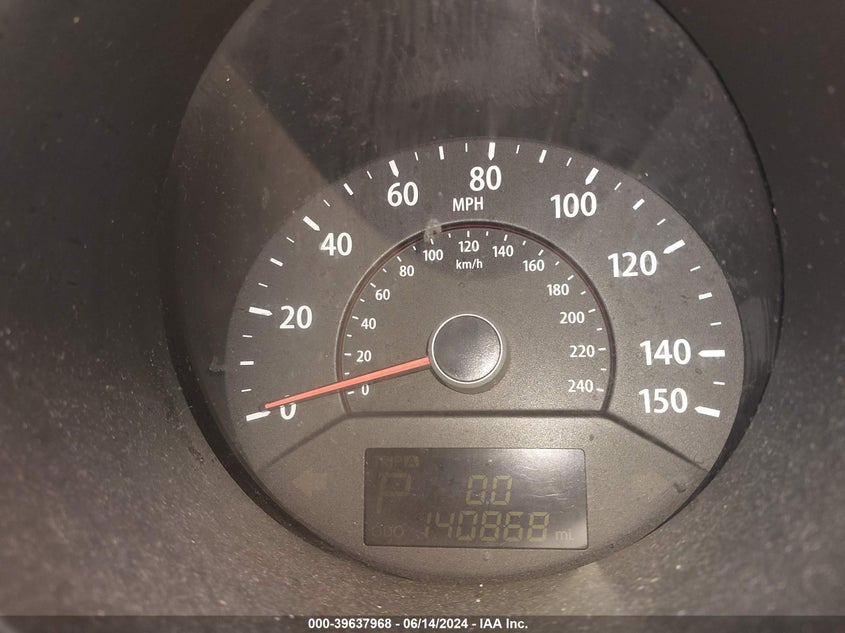 2011 Kia Sorento Lx VIN: 5XYKT3A12BG187117 Lot: 39637968