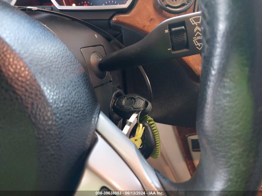 2005 BMW Z4 3.0I VIN: 4USBT53545LU10787 Lot: 39638053