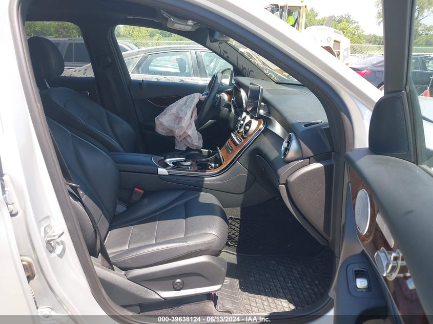 2018 Mercedes-Benz Glc 300 4Matic VIN: WDC0G4KB7JV059272 Lot: 39638124