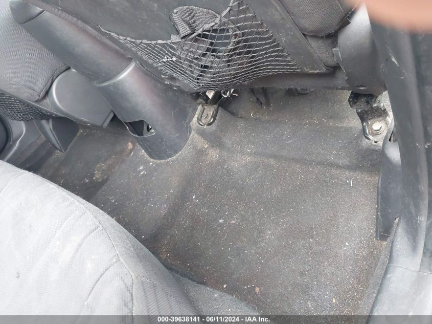 2011 Kia Soul + VIN: KNDJT2A27B7301916 Lot: 39638141