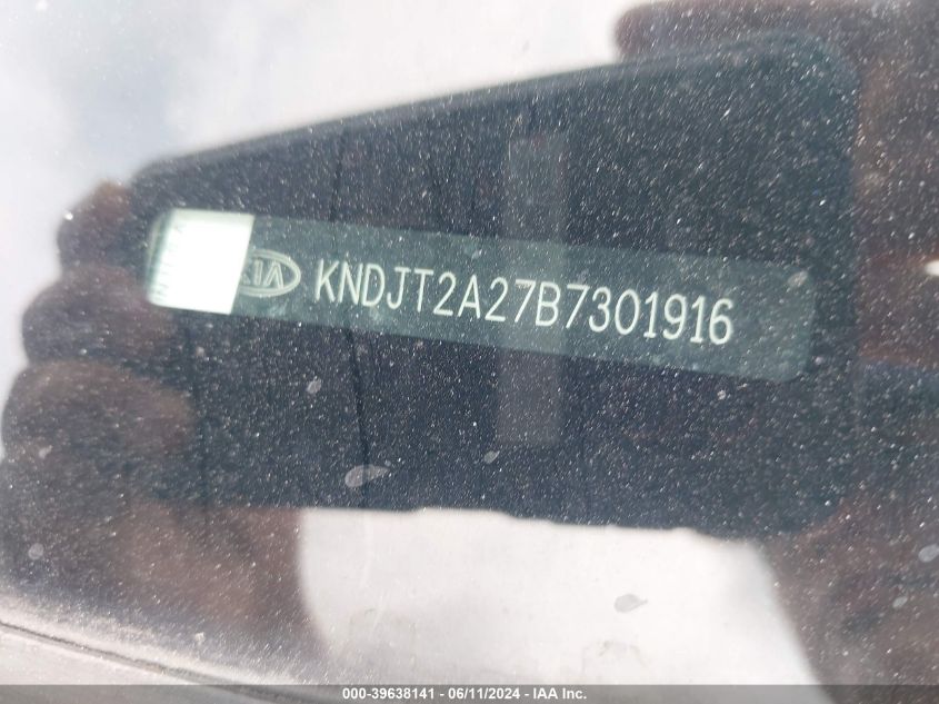 2011 Kia Soul + VIN: KNDJT2A27B7301916 Lot: 39638141