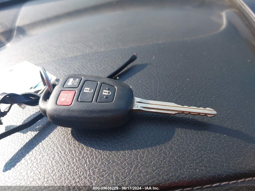 2014 Toyota Camry Se VIN: 4T1BF1FK6EU790275 Lot: 39638229