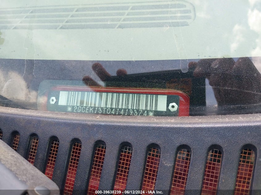 2004 Chevrolet Silverado 1500 Z71 VIN: 2GCEK13T041419374 Lot: 39638239