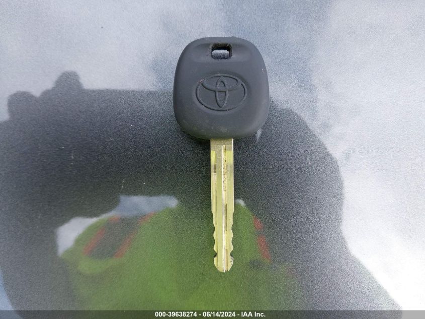 1998 Toyota Tacoma VIN: 4TANL42N7WZ011798 Lot: 39638274