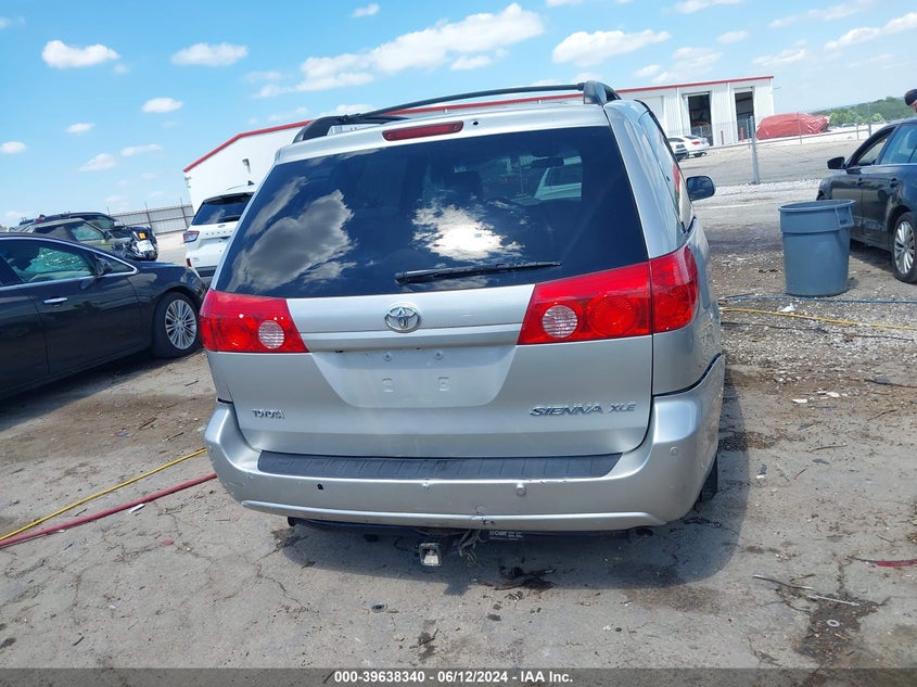 2010 Toyota Sienna Xle VIN: 5TDYK4CC5AS318172 Lot: 39638340