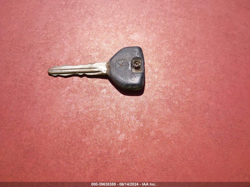 2001 Dodge Ram 1500 St/Ws VIN: 1B7HC16X21S138357 Lot: 39638388