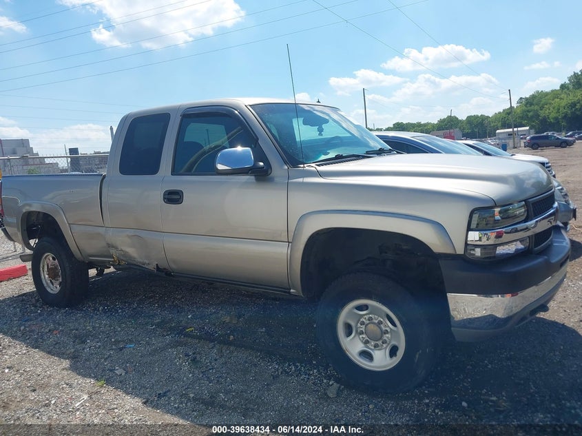 2001 Chevrolet Silverado 2500Hd Lt VIN: 1GCHK29U11E229273 Lot: 39638434