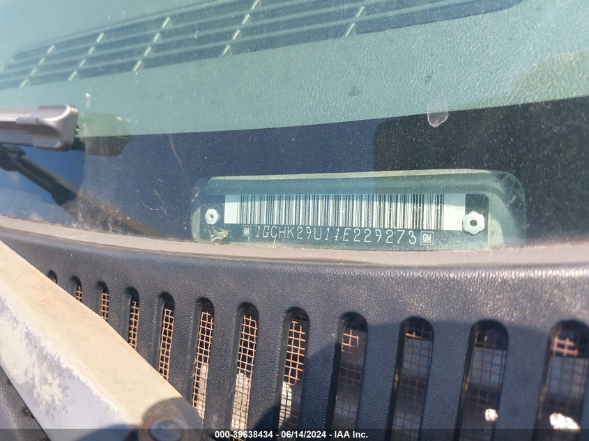 2001 Chevrolet Silverado 2500Hd Lt VIN: 1GCHK29U11E229273 Lot: 39638434