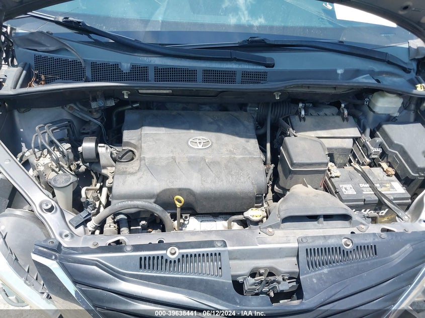 2011 Toyota Sienna Le V6 VIN: 5TDKK3DC4BS077480 Lot: 39638441