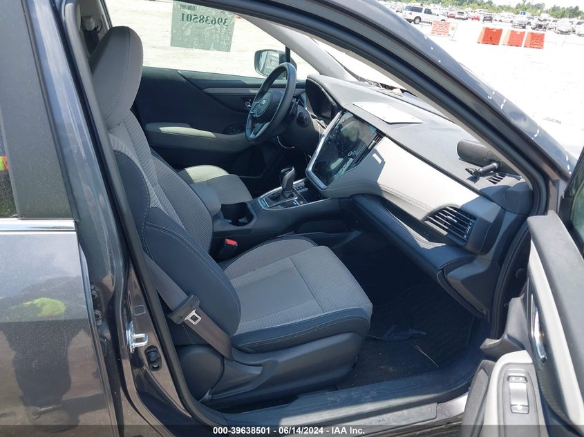 VIN 4S4BTADCXN3231127 2022 SUBARU OUTBACK PREMIUM
