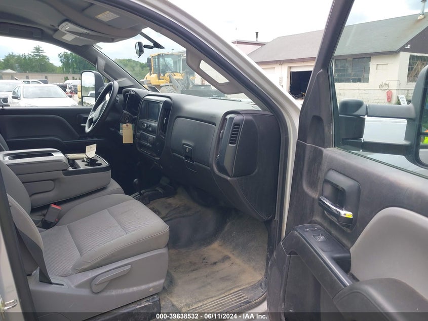 2018 Chevrolet Silverado 3500Hd Wt VIN: 1GC4KYCG9JF242027 Lot: 39638532