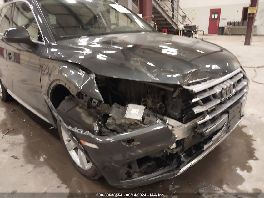 VIN WA1BNAFY3K2108952 2019 AUDI Q5 45 PREMIUM