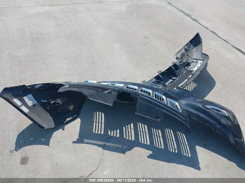 2014 Jeep Grand Cherokee Limited VIN: 1C4RJEBG8EC573701 Lot: 39638608