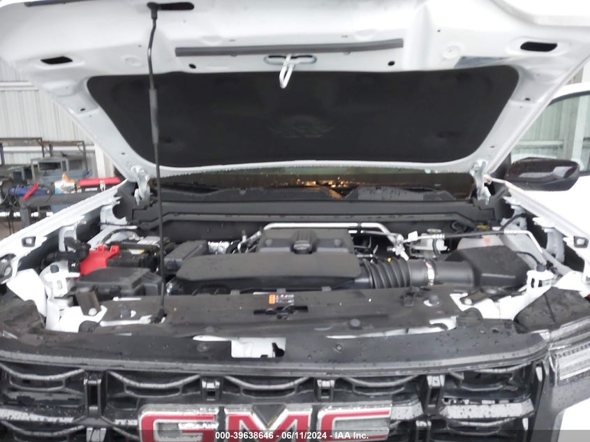 VIN 1GTP5BEK5R1118008 2024 GMC CANYON 2WD ELEVATION