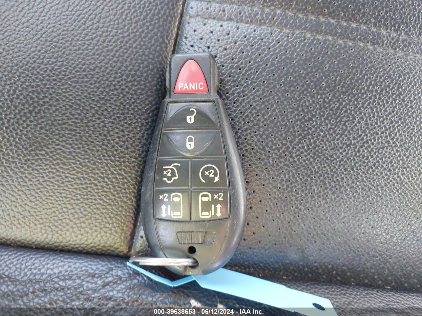 2016 Chrysler Town & Country Touring-L Anniversary Edition VIN: 2C4RC1CG9GR194007 Lot: 39638653