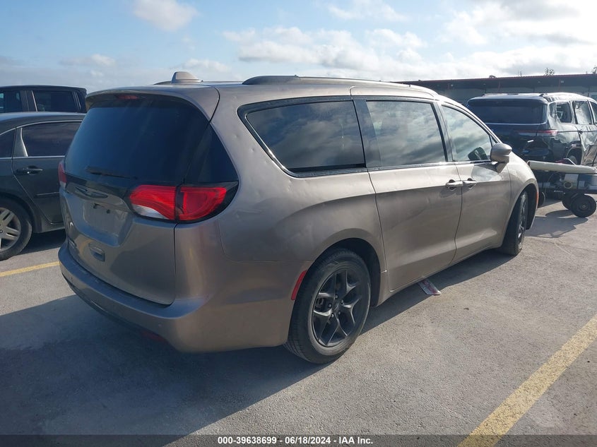 VIN 2C4RC1BG4JR294251 2018 CHRYSLER PACIFICA TOURING L